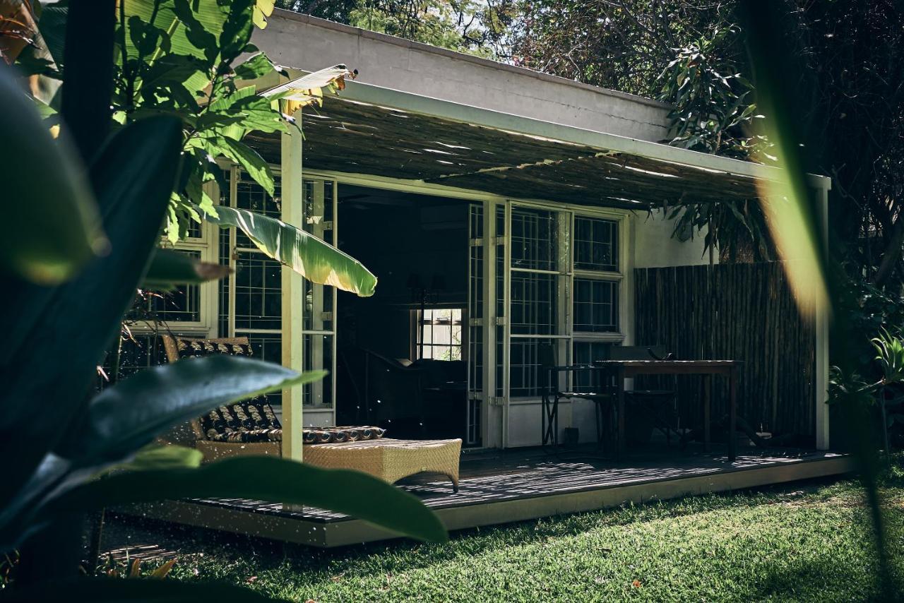 The Maun Studios Buitenkant foto